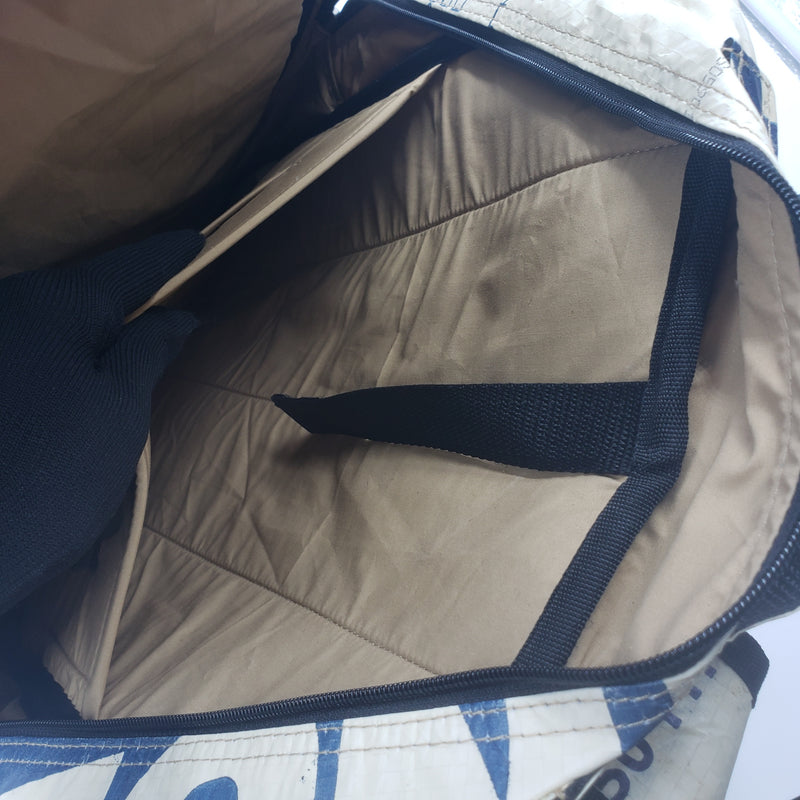 タイヤ素材リュック SR016-2)