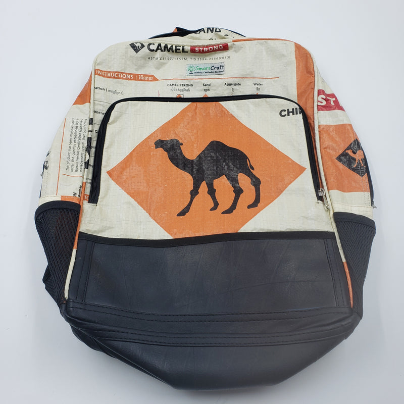 タイヤ素材リュック (SR016-1)