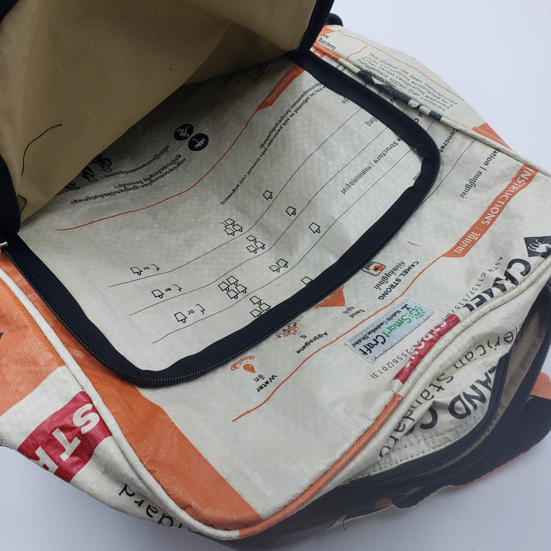 タイヤ素材リュック (SR016-1)